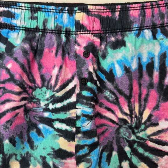 VS PINK Tie Dye Sleep Shorts - Picture 3 of 4